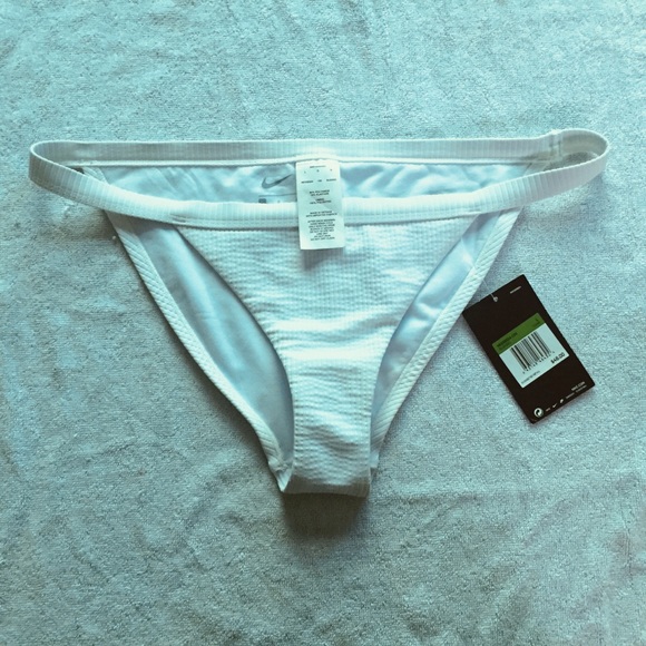 ✨NIKE Athletic Bikini Set - Picture 6 of 10